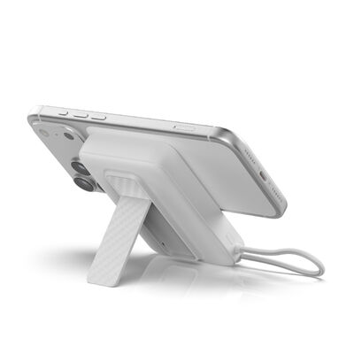 Magnetic Wireless 10000mAh Power Bank with Foldable Kickstand and LED Display Providing Safe Fast Charging for Smartphones